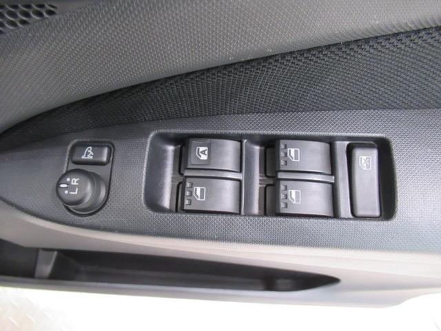 ムーヴ カスタムX SA オートライト キーフリー アイドリングストップ 電動格納式ドアミラー 衝突被害軽減システム エアコン パワーステアリング パワーウィンドウ 運転席エアバッグ ABS ティーゼットデオプラス(14枚目)