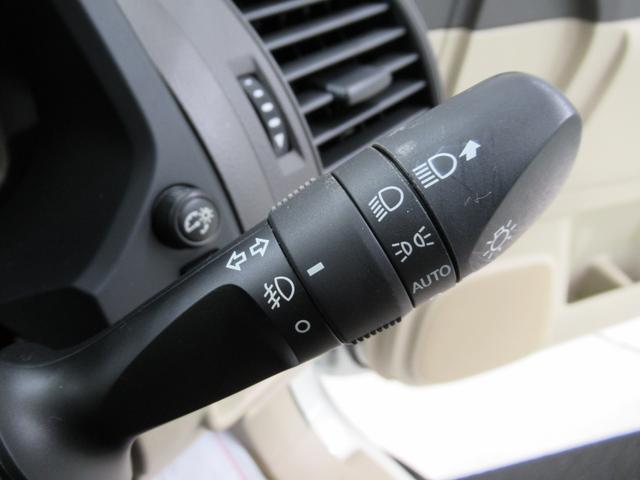 ランドクルーザープラド ＴＸ　オートライト　キーフリー　電動格納式ドアミラー　エアコン　パワーステアリング　パワーウィンドウ　運転席エアバッグ　ＡＢＳ　ティーゼットデオプラス（21枚目）