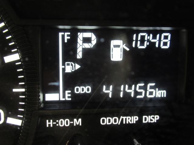 ハイゼットカーゴ クルーズターボ LEDヘッドランプ 両側スライドドア オートライト キーフリー アイドリングストップ バックモニター ディスプレイオーディオ USB入力端子 Bluetooth ティーゼットデオプラス(10枚目)