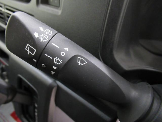 ハイゼットカーゴ クルーズターボ LEDヘッドランプ 両側スライドドア オートライト キーフリー アイドリングストップ バックモニター ディスプレイオーディオ USB入力端子 Bluetooth ティーゼットデオプラス(17枚目)