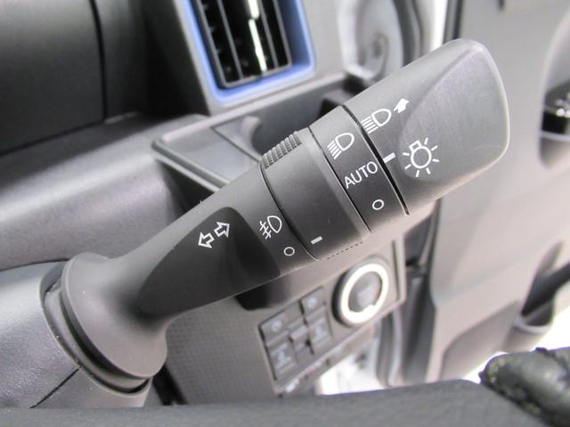 タント カスタムRS シートヒーター 両側パワースライドドア オートライト キーフリー アイドリングストップ USB入力端子 衝突被害軽減システム レーンアシスト オートマチックハイビーム ティーゼットデオプラス(22枚目)