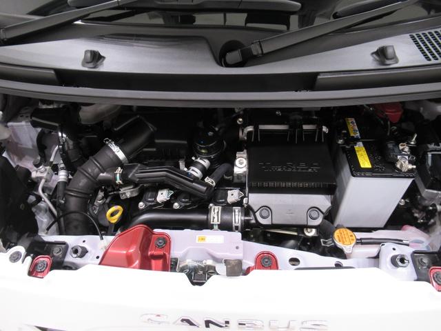 ムーヴキャンバス ストライプスＧターボ　シートヒーター　両側パワースライドドア　オートライト　キーフリー　アイドリングストップ　ＵＳＢ入力端子　ホッとカップホルダー　ティーゼットデオプラス（10枚目）