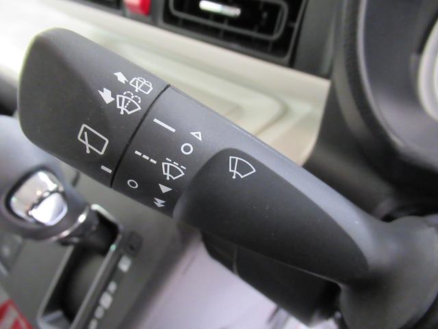 ムーヴキャンバス ストライプスＧターボ　シートヒーター　両側パワースライドドア　オートライト　キーフリー　アイドリングストップ　ＵＳＢ入力端子　ホッとカップホルダー　ティーゼットデオプラス（21枚目）