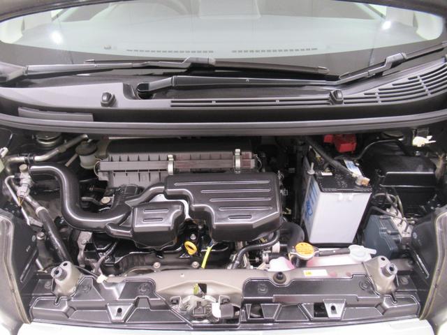 ムーヴ カスタムＸ　ＳＡ　オートライト　キーフリー　アイドリングストップ　ＣＤチューナー　電動格納式ドアミラー　衝突被害軽減システム　エアコン　パワーステアリング　パワーウィンドウ　運転席エアバッグ　ＡＢＳ（9枚目）