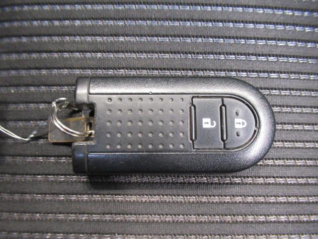 ムーヴ カスタムＸ　ＳＡ　オートライト　キーフリー　アイドリングストップ　ＣＤチューナー　電動格納式ドアミラー　衝突被害軽減システム　エアコン　パワーステアリング　パワーウィンドウ　運転席エアバッグ　ＡＢＳ（47枚目）