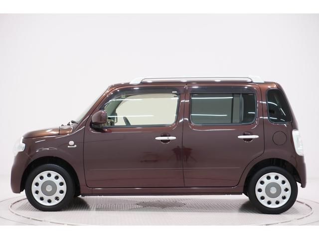 ミラココア ココアプラスＸ　キーフリー　アイドリングストップ　ＣＤチューナー　電動格納式ドアミラー　エアコン　パワーステアリング　パワーウィンドウ　運転席エアバッグ　ＡＢＳ　ティーゼットデオプラス（4枚目）