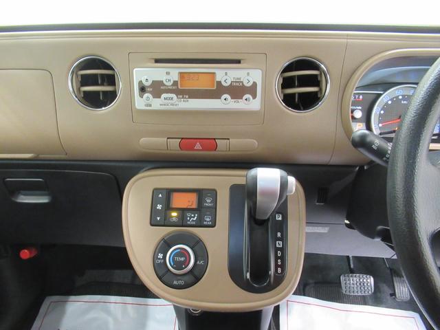 ミラココア ココアプラスＸ　キーフリー　アイドリングストップ　ＣＤチューナー　電動格納式ドアミラー　エアコン　パワーステアリング　パワーウィンドウ　運転席エアバッグ　ＡＢＳ　ティーゼットデオプラス（16枚目）