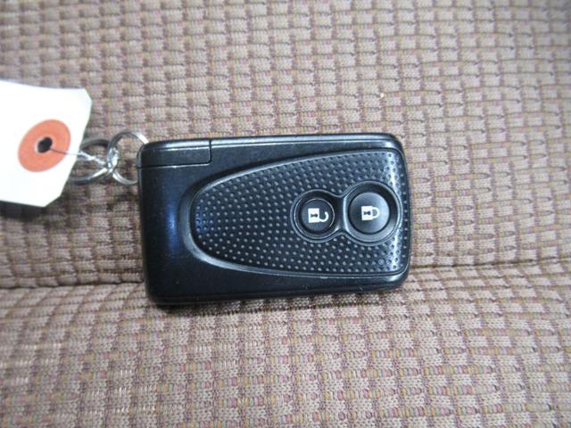 ミラココア ココアプラスＸ　キーフリー　アイドリングストップ　ＣＤチューナー　電動格納式ドアミラー　エアコン　パワーステアリング　パワーウィンドウ　運転席エアバッグ　ＡＢＳ　ティーゼットデオプラス（43枚目）