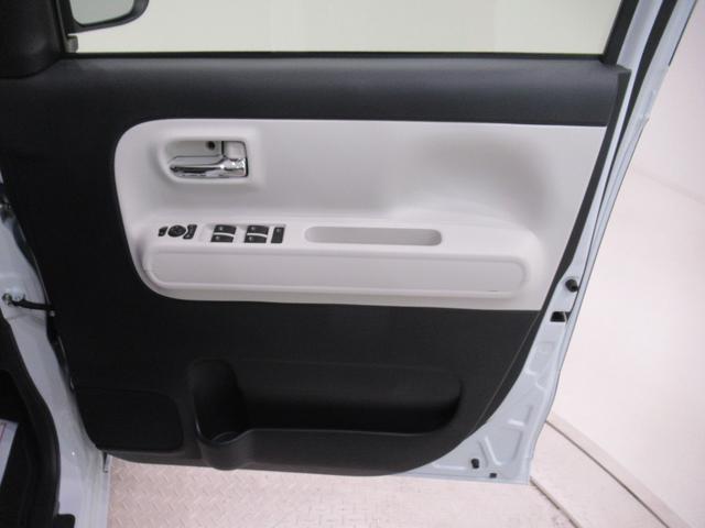 ムーヴキャンバス ストライプスＧ　両側パワースライドドア　シートヒーター　ＵＳＢ入力端子　ホッとカップホルダー　オートライト　キーフリー　アイドリングストップ　衝突被害軽減システム　レーンアシスト　オートマチックハイビーム（41枚目）