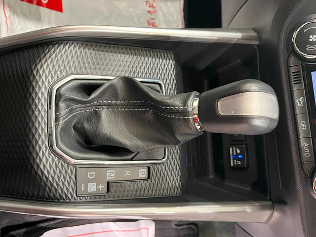 ロッキー プレミアム　シートヒーター　オートライト　キーフリー　アイドリングストップ　パノラマモニター　ナビ　ドライブレコーダー　ＵＳＢ入力端子　Ｂｌｕｅｔｏｏｔｈ　ティーゼットデオプラス（20枚目）