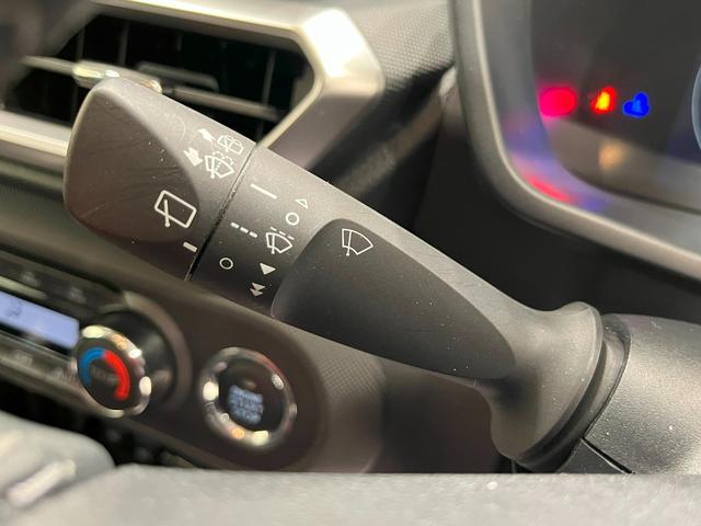 ロッキー プレミアム　シートヒーター　オートライト　キーフリー　アイドリングストップ　パノラマモニター　ナビ　ドライブレコーダー　ＵＳＢ入力端子　Ｂｌｕｅｔｏｏｔｈ　ティーゼットデオプラス（21枚目）