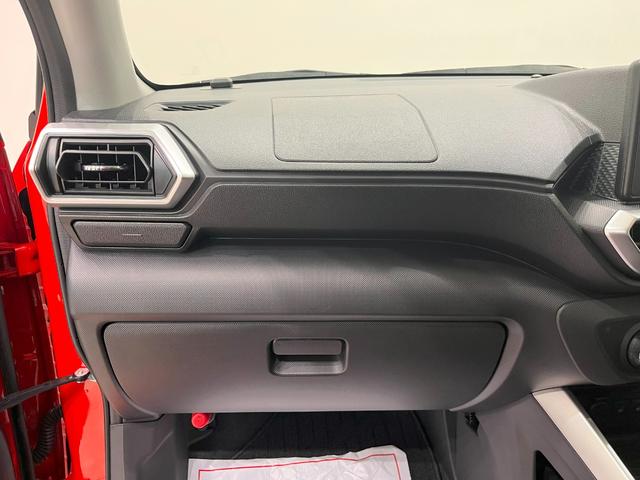 ロッキー プレミアム　シートヒーター　オートライト　キーフリー　アイドリングストップ　パノラマモニター　ナビ　ドライブレコーダー　ＵＳＢ入力端子　Ｂｌｕｅｔｏｏｔｈ　ティーゼットデオプラス（31枚目）