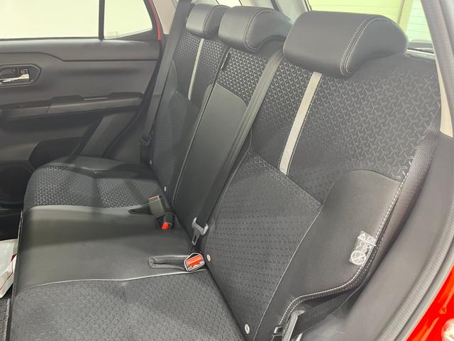 ロッキー プレミアム　シートヒーター　オートライト　キーフリー　アイドリングストップ　パノラマモニター　ナビ　ドライブレコーダー　ＵＳＢ入力端子　Ｂｌｕｅｔｏｏｔｈ　ティーゼットデオプラス（46枚目）