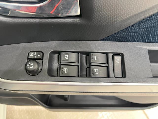 トール カスタムＧターボ　両側パワースライドドア　オートライト　キーフリー　アイドリングストップ　バックモニター　ナビ　ドライブレコーダー　ＵＳＢ入力端子　Ｂｌｕｅｔｏｏｔｈ　ティーゼットデオプラス（14枚目）