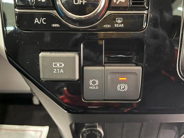 トール カスタムＧターボ　両側パワースライドドア　オートライト　キーフリー　アイドリングストップ　バックモニター　ナビ　ドライブレコーダー　ＵＳＢ入力端子　Ｂｌｕｅｔｏｏｔｈ　ティーゼットデオプラス（19枚目）