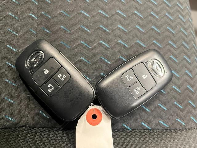 トール カスタムＧターボ　両側パワースライドドア　オートライト　キーフリー　アイドリングストップ　バックモニター　ナビ　ドライブレコーダー　ＵＳＢ入力端子　Ｂｌｕｅｔｏｏｔｈ　ティーゼットデオプラス（52枚目）