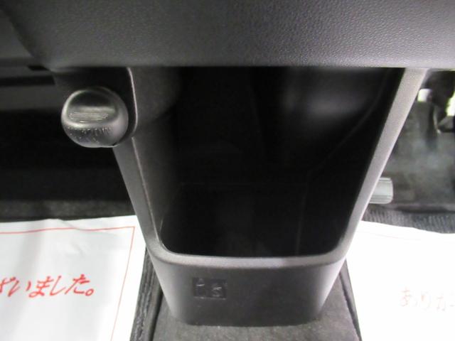 ムーヴ カスタムＸ　ＳＡ２　オートライト　キーフリー　アイドリングストップ　電動格納式ドアミラー　衝突被害軽減システム　レーンアシスト　エアコン　パワーステアリング　パワーウィンドウ　運転席エアバッグ　ＡＢＳ（30枚目）