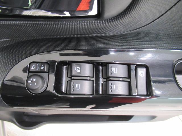 ムーヴキャンバス Ｇブラックインテリアリミテッド　ＳＡ３　両側パワースライドドア　オートライト　キーフリー　アイドリングストップ　パノラマモニター　ナビ　ドライブレコーダー　ＵＳＢ入力端子　Ｂｌｕｅｔｏｏｔｈ　ティーゼットデオプラス（14枚目）