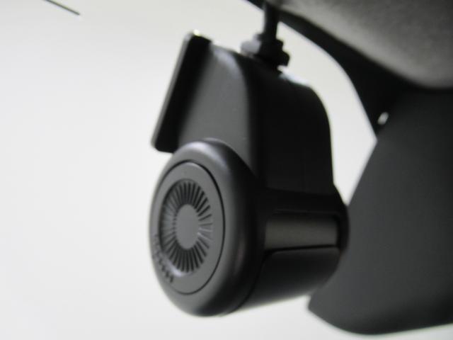 ムーヴキャンバス セオリーＧ　シートヒーター　両側パワースライドドア　オートライト　キーフリー　アイドリングストップ　パノラマモニター　ディスプレイオーディオ　ドライブレコーダー　ＵＳＢ入力端子　Ｂｌｕｅｔｏｏｔｈ（18枚目）