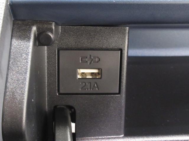 タント カスタムＲＳ　シートヒーター　両側パワースライドドア　オートライト　キーフリー　アイドリングストップ　パノラマモニター　ディスプレイオーディオ　ドライブレコーダー　ＵＳＢ入力端子　Ｂｌｕｅｔｏｏｔｈ（27枚目）