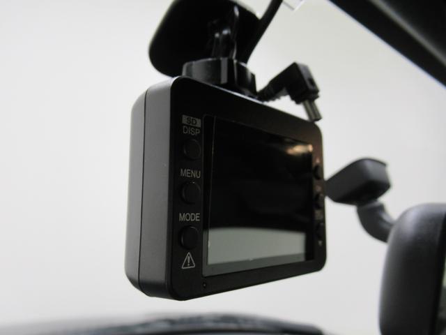 コペン セロ　シートヒーター　オートライト　キーフリー　ナビ　Ｂｌｕｅｔｏｏｔｈ　エアコン　パワーステアリング　パワーウィンドウ　運転席エアバッグ　ＡＢＳ　ティーゼットデオプラス（17枚目）