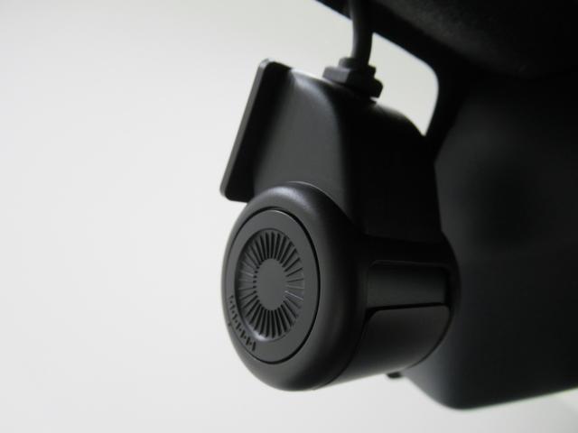 タント カスタムＸ　パノラマモニター　７インチナビ　ドライブレコーダー　両側パワースライドドア　シートヒーター　ＵＳＢ入力端子　Ｂｌｕｅｔｏｏｔｈ　オートライト　キーフリー　アイドリングストップ　ティーゼットデオプラス（18枚目）