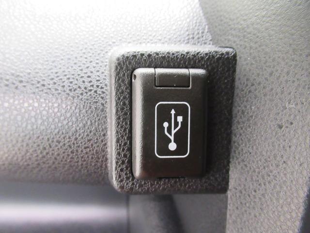 タント カスタムＲＳ　パノラマモニター　７インチナビ　ドライブレコーダー　両側パワースライドドア　シートヒーター　ＵＳＢ入力端子　Ｂｌｕｅｔｏｏｔｈ　オートライト　キーフリー　アイドリングストップ　ティーゼットデオプラス（26枚目）