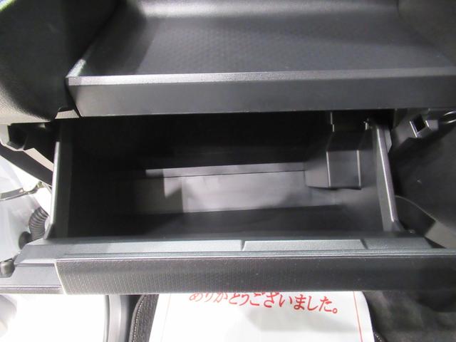 タント カスタムＲＳ　パノラマモニター　７インチナビ　ドライブレコーダー　両側パワースライドドア　シートヒーター　ＵＳＢ入力端子　Ｂｌｕｅｔｏｏｔｈ　オートライト　キーフリー　アイドリングストップ　ティーゼットデオプラス（33枚目）