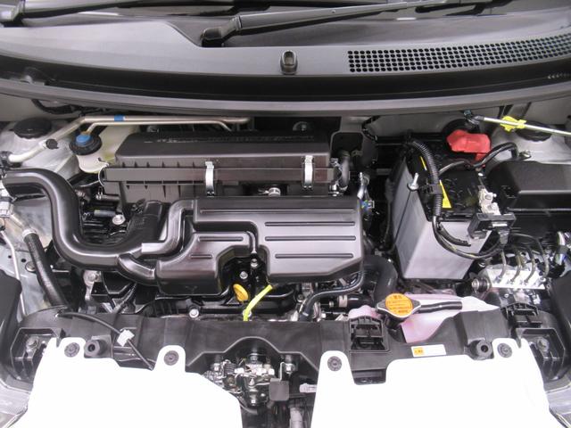 ミライース Ｘ　ＳＡ３　オートライト　キーレスエントリー　アイドリングストップ　ＣＤチューナー　電動格納式ドアミラー　衝突被害軽減システム　レーンアシスト　オートマチックハイビーム　ティーゼットデオプラス（10枚目）