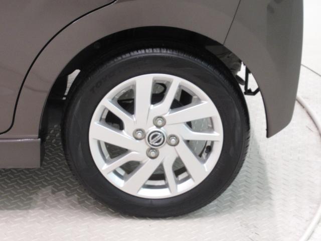 デイズ ハイウェイスターＸ　オートライト　キーフリー　ＵＳＢ入力端子　電動格納式ドアミラー　エアコン　パワーステアリング　パワーウィンドウ　運転席エアバッグ　ＡＢＳ　ティーゼットデオプラス（7枚目）