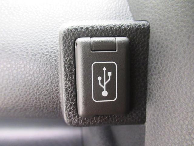 タント カスタムＲＳ　パノラマモニター　７インチナビ　ドライブレコーダー　両側パワースライドドア　シートヒーター　ＵＳＢ入力端子　Ｂｌｕｅｔｏｏｔｈ　オートライト　キーフリー　アイドリングストップ　ティーゼットデオプラス（26枚目）