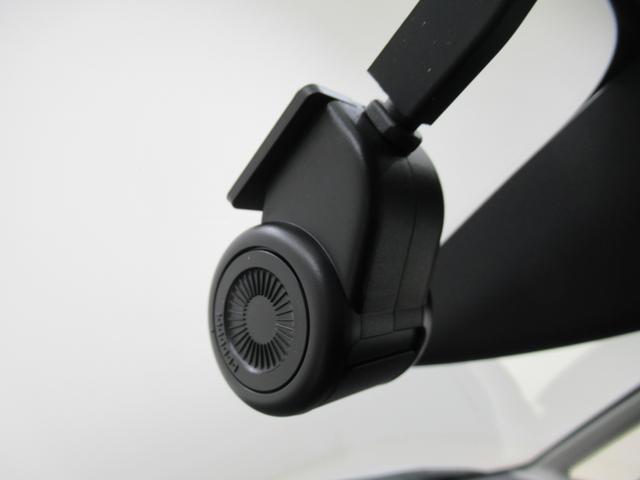 ムーヴ ＲＳ　パノラマモニター　１０インチナビ　ドライブレコーダー　両側パワースライドドア　ＵＳＢ入力端子　Ｂｌｕｅｔｏｏｔｈ　オートライト　キーフリー　アイドリングストップ　ティーゼットデオプラス（18枚目）