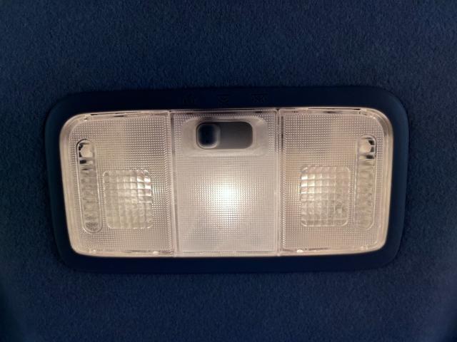 ムーヴ カスタムＸ　オートライト　キーフリー　アイドリングストップ　電動格納式ドアミラー　エアコン　パワーステアリング　パワーウィンドウ　運転席エアバッグ　ＡＢＳ　ティーゼットデオプラス（32枚目）