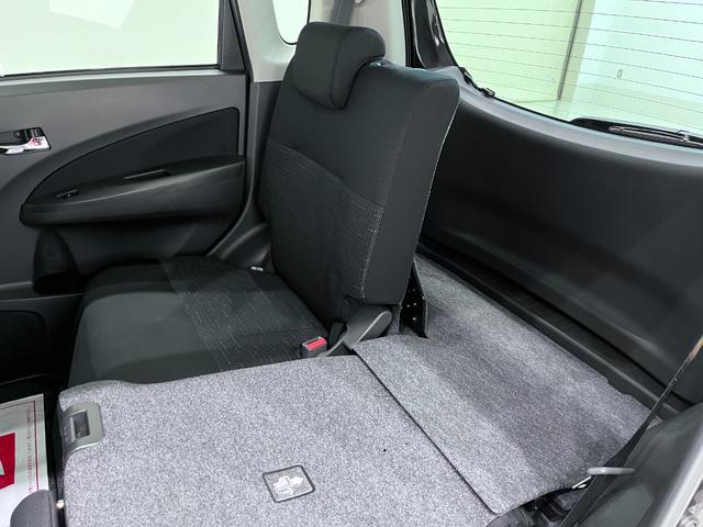 ムーヴ カスタムＸ　オートライト　キーフリー　アイドリングストップ　電動格納式ドアミラー　エアコン　パワーステアリング　パワーウィンドウ　運転席エアバッグ　ＡＢＳ　ティーゼットデオプラス（39枚目）