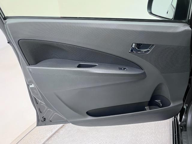 ムーヴ カスタムＸ　オートライト　キーフリー　アイドリングストップ　電動格納式ドアミラー　エアコン　パワーステアリング　パワーウィンドウ　運転席エアバッグ　ＡＢＳ　ティーゼットデオプラス（43枚目）