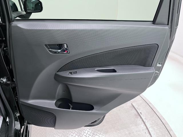 ムーヴ カスタムＸ　オートライト　キーフリー　アイドリングストップ　電動格納式ドアミラー　エアコン　パワーステアリング　パワーウィンドウ　運転席エアバッグ　ＡＢＳ　ティーゼットデオプラス（44枚目）