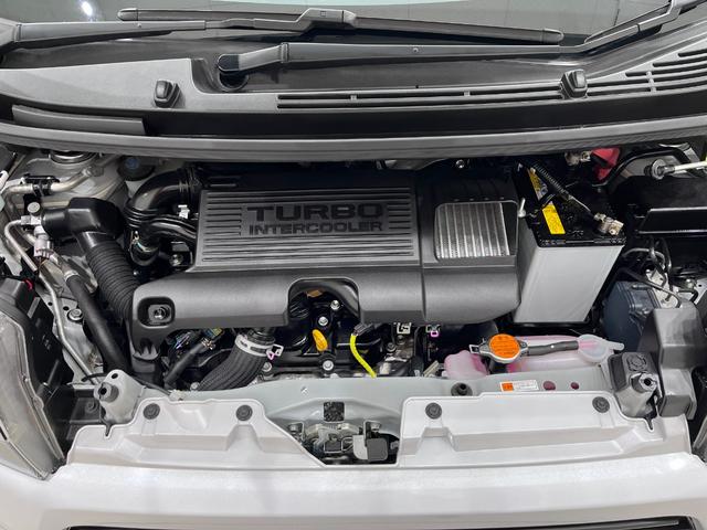 ムーヴ カスタムＲＳハイパーリミテッド　ＳＡ３　４ＷＤ　シートヒーター　オートライト　キーフリー　アイドリングストップ　パノラマモニター　ナビ　ドライブレコーダー　ＵＳＢ入力端子　Ｂｌｕｅｔｏｏｔｈ　ティーゼットデオプラス（9枚目）