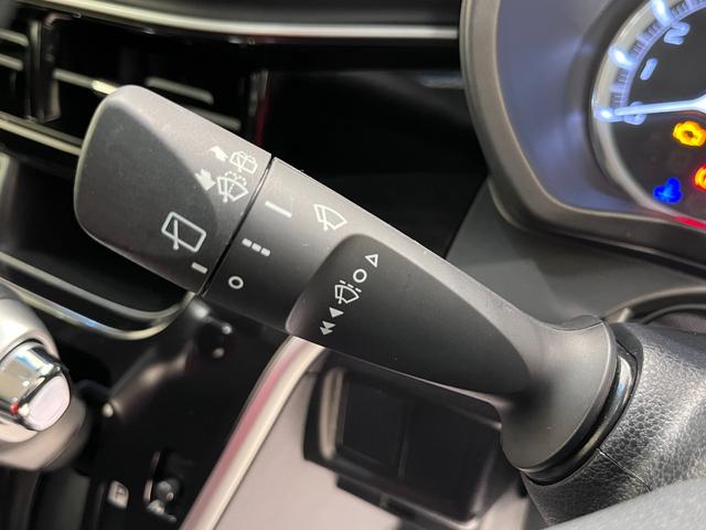 ムーヴ カスタムＲＳハイパーリミテッド　ＳＡ３　４ＷＤ　シートヒーター　オートライト　キーフリー　アイドリングストップ　パノラマモニター　ナビ　ドライブレコーダー　ＵＳＢ入力端子　Ｂｌｕｅｔｏｏｔｈ　ティーゼットデオプラス（19枚目）