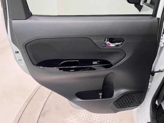 ムーヴ カスタムＲＳハイパーリミテッド　ＳＡ３　４ＷＤ　シートヒーター　オートライト　キーフリー　アイドリングストップ　パノラマモニター　ナビ　ドライブレコーダー　ＵＳＢ入力端子　Ｂｌｕｅｔｏｏｔｈ　ティーゼットデオプラス（49枚目）