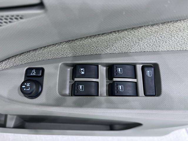 ムーヴ Ｘ　キーフリー　アイドリングストップ　ＣＤチューナー　電動格納式ドアミラー　エアコン　パワーステアリング　パワーウィンドウ　運転席エアバッグ　ＡＢＳ　ティーゼットデオプラス（14枚目）