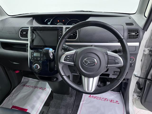 タント カスタムＲＳトップエディション　ＳＡ３　シートヒーター　両側パワースライドドア　オートライト　キーフリー　アイドリングストップ　ＵＳＢ入力端子　衝突被害軽減システム　レーンアシスト　オートマチックハイビーム　ティーゼットデオプラス（11枚目）