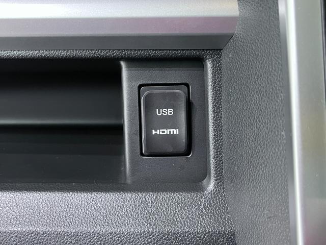 タント カスタムＲＳトップエディション　ＳＡ３　シートヒーター　両側パワースライドドア　オートライト　キーフリー　アイドリングストップ　ＵＳＢ入力端子　衝突被害軽減システム　レーンアシスト　オートマチックハイビーム　ティーゼットデオプラス（18枚目）