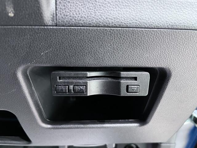 タント Ｘ　ＶＳ　ＳＡ３　シートヒーター　両側パワースライドドア　オートライト　キーフリー　アイドリングストップ　ＵＳＢ入力端子　衝突被害軽減システム　レーンアシスト　オートマチックハイビーム　ティーゼットデオプラス（18枚目）