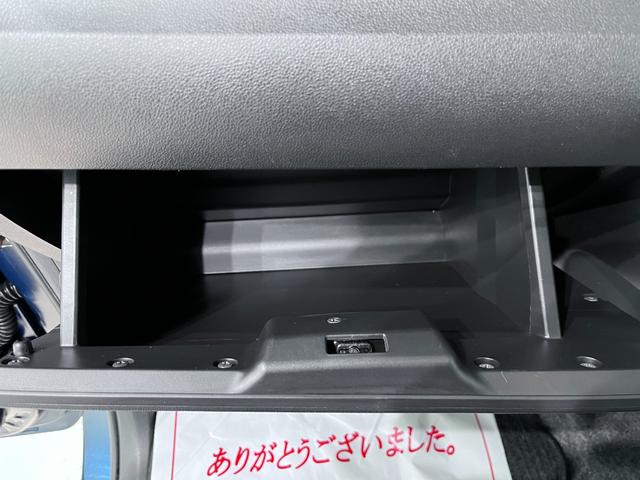 タント カスタムＸトップエディションＶＳ　ＳＡ３　シートヒーター　両側パワースライドドア　オートライト　キーフリー　アイドリングストップ　ＵＳＢ入力端子　衝突被害軽減システム　レーンアシスト　オートマチックハイビーム　ティーゼットデオプラス（28枚目）