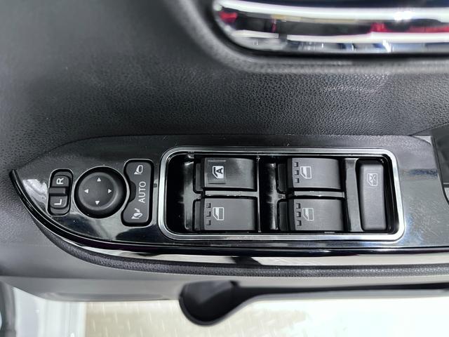 タント カスタムＸスタイルセレクション　シートヒーター　両側パワースライドドア　オートライト　キーフリー　アイドリングストップ　バックモニター　ナビ　ドライブレコーダー　ＵＳＢ入力端子　Ｂｌｕｅｔｏｏｔｈ　ティーゼットデオプラス（14枚目）