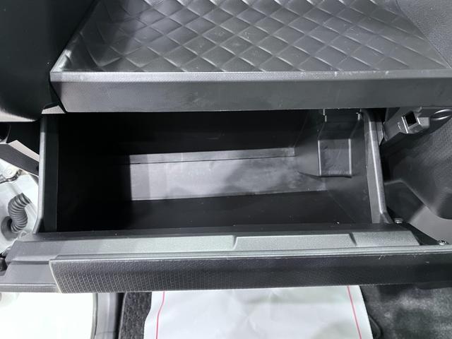 タント カスタムＸスタイルセレクション　シートヒーター　両側パワースライドドア　オートライト　キーフリー　アイドリングストップ　バックモニター　ナビ　ドライブレコーダー　ＵＳＢ入力端子　Ｂｌｕｅｔｏｏｔｈ　ティーゼットデオプラス（31枚目）