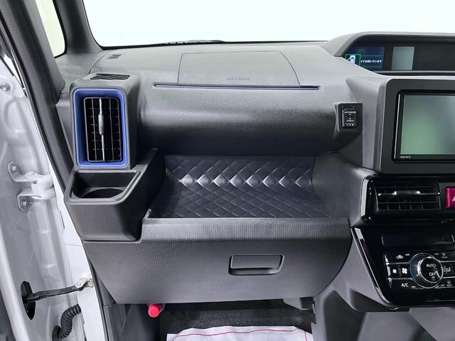 タント カスタムＸスタイルセレクション　シートヒーター　両側パワースライドドア　オートライト　キーフリー　アイドリングストップ　バックモニター　ナビ　ドライブレコーダー　ＵＳＢ入力端子　Ｂｌｕｅｔｏｏｔｈ　ティーゼットデオプラス（32枚目）