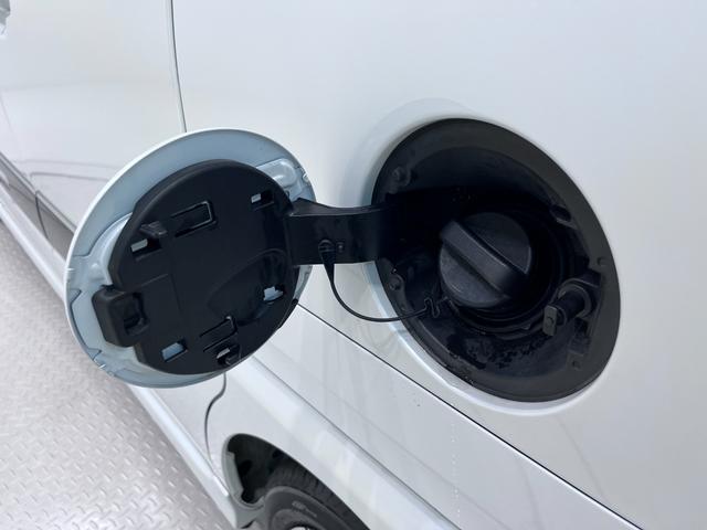 タント カスタムＸスタイルセレクション　シートヒーター　両側パワースライドドア　オートライト　キーフリー　アイドリングストップ　バックモニター　ナビ　ドライブレコーダー　ＵＳＢ入力端子　Ｂｌｕｅｔｏｏｔｈ　ティーゼットデオプラス（50枚目）