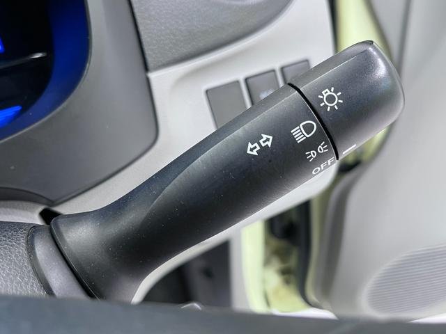 ミライース Ｘ　キーレスエントリー　アイドリングストップ　ＣＤチューナー　電動格納式ドアミラー　エアコン　パワーステアリング　パワーウィンドウ　運転席エアバッグ　ＡＢＳ　ティーゼットデオプラス（17枚目）