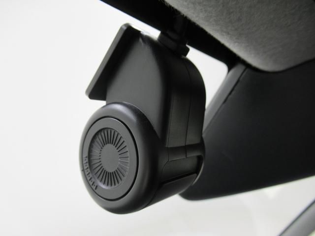 ムーヴキャンバス ＧブラックアクセントＶＳ　ＳＡ３　シートヒーター　両側パワースライドドア　オートライト　キーフリー　アイドリングストップ　パノラマモニター　ナビ　ドライブレコーダー　ＵＳＢ入力端子　Ｂｌｕｅｔｏｏｔｈ　ティーゼットデオプラス（17枚目）